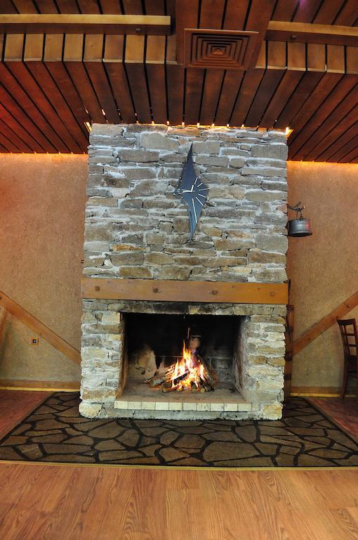 Fisherman'S Hut Family Hotel Beden Экстерьер фото