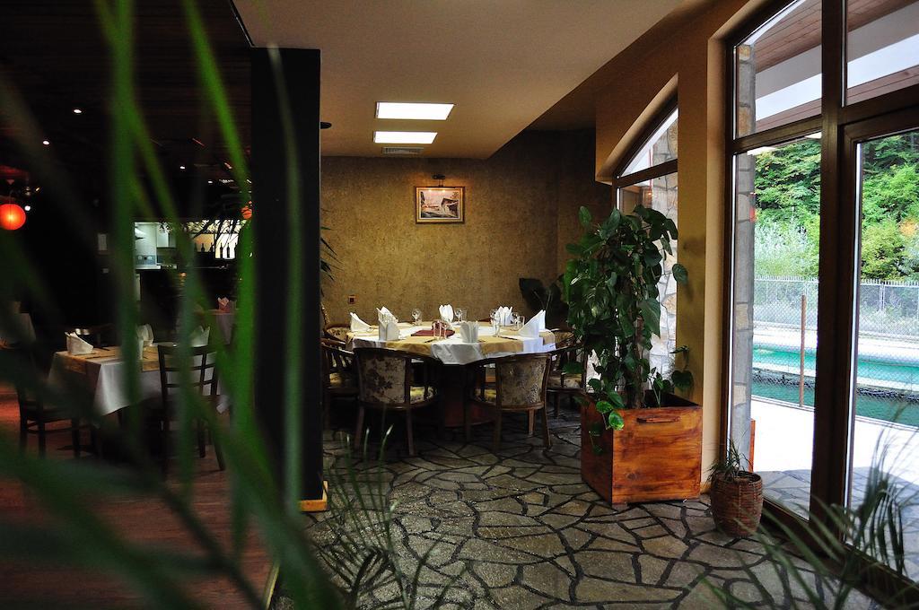 Fisherman'S Hut Family Hotel Beden Экстерьер фото